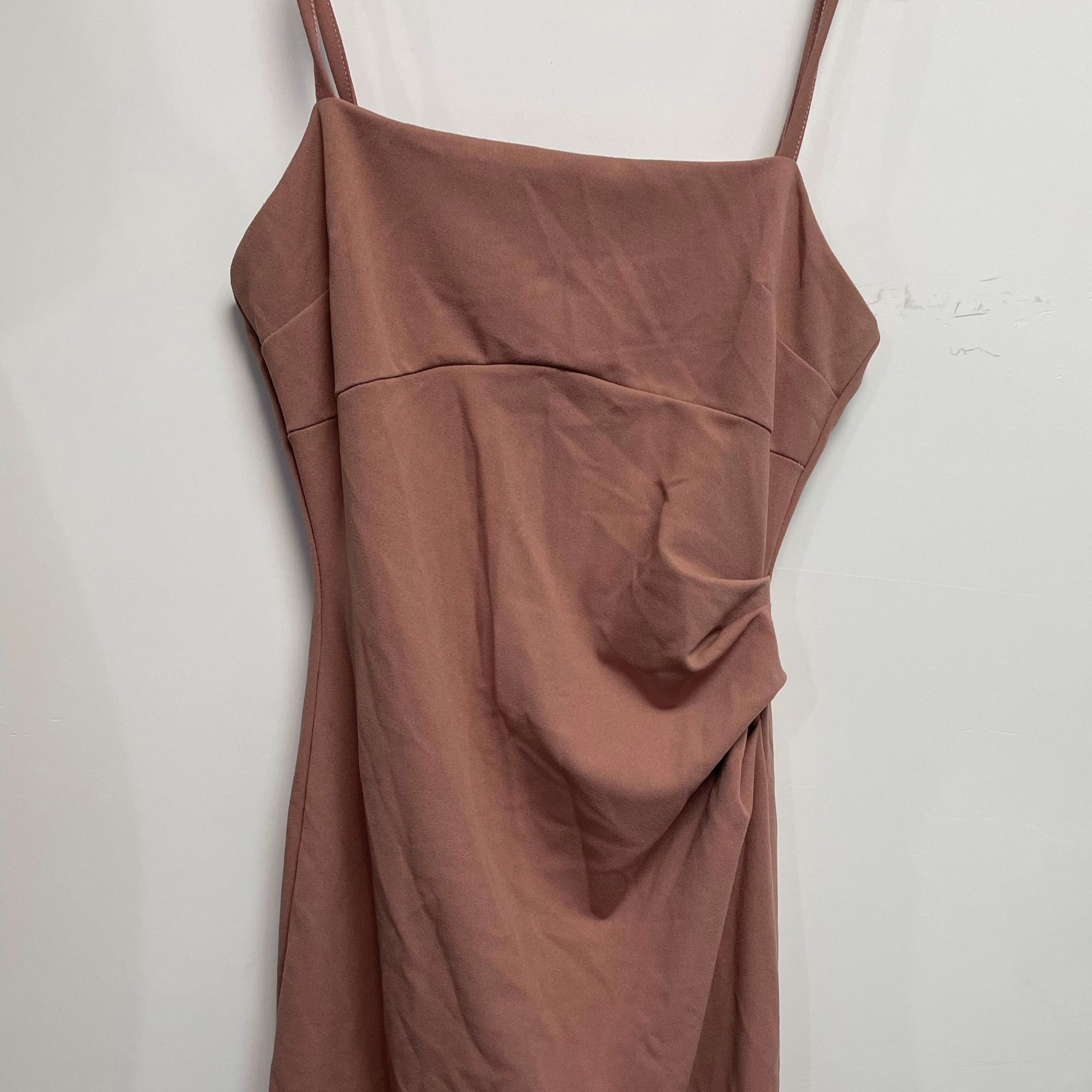 时尚开叉连衣裙显瘦减龄气质简约舒适