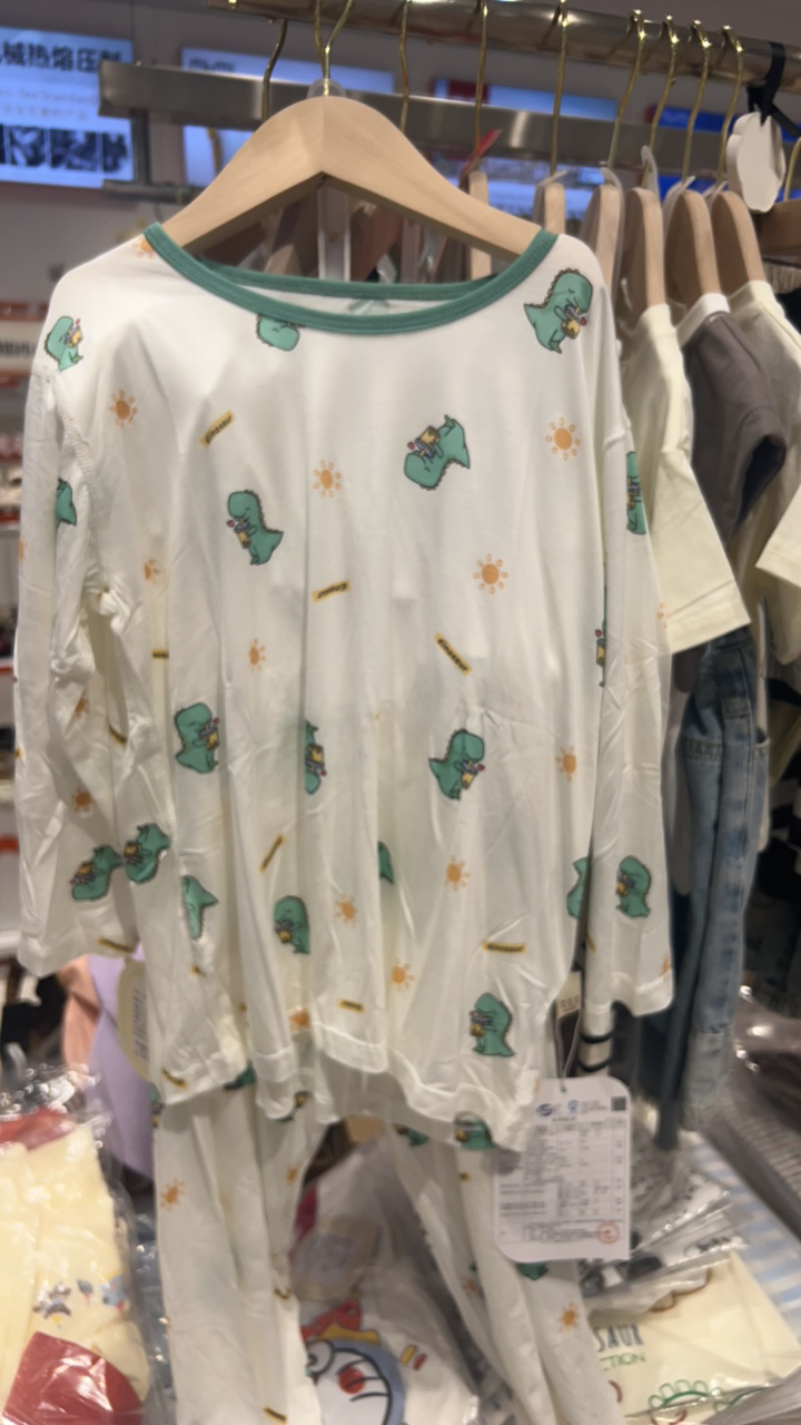 卡通风家居服套装睡衣吸汗透气短袖童装