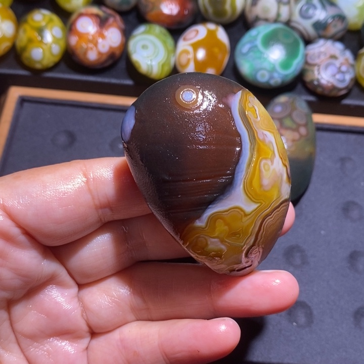 未镶嵌玛瑙/玉髓珠宝半成品37