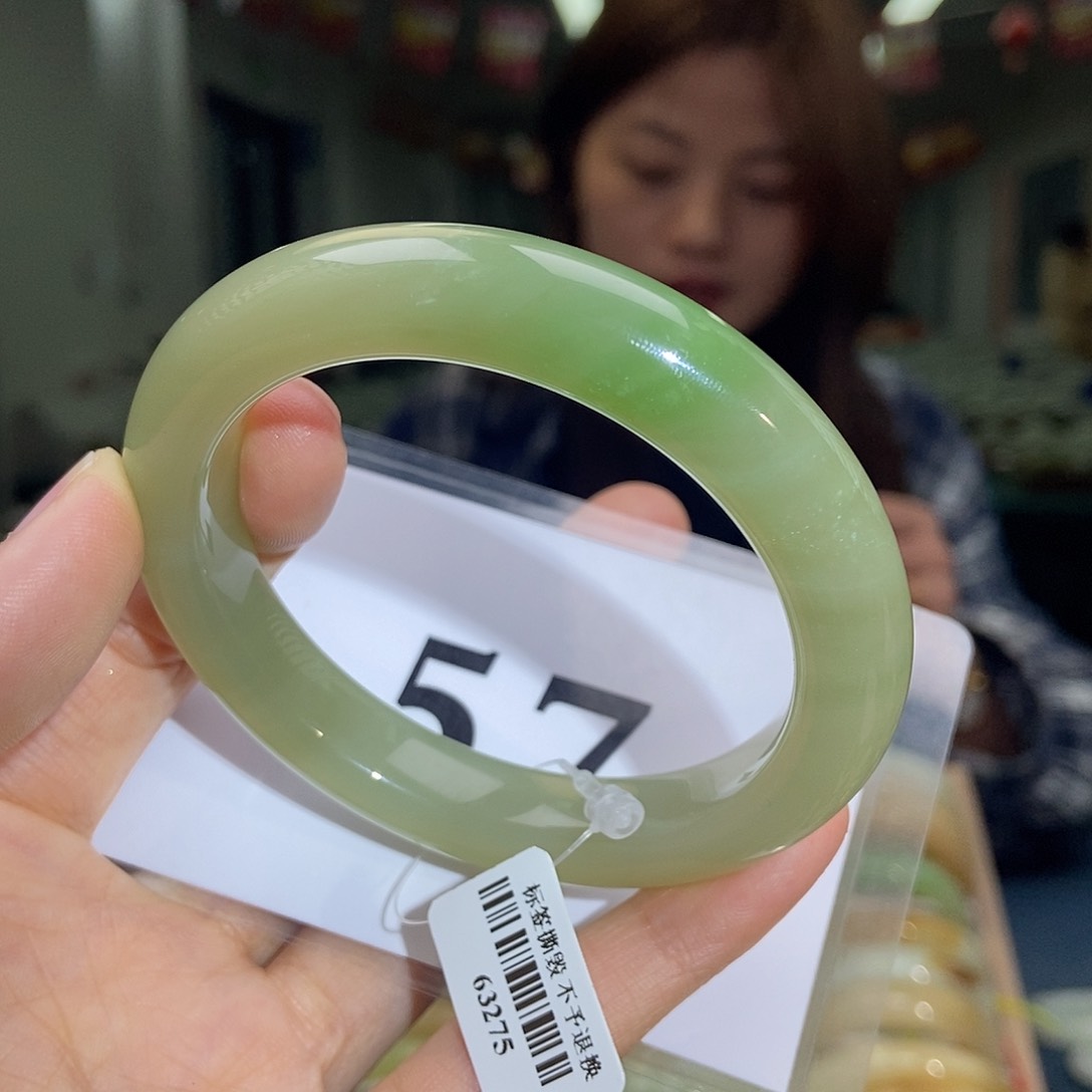 和田玉（翠青玉）手镯未镶嵌