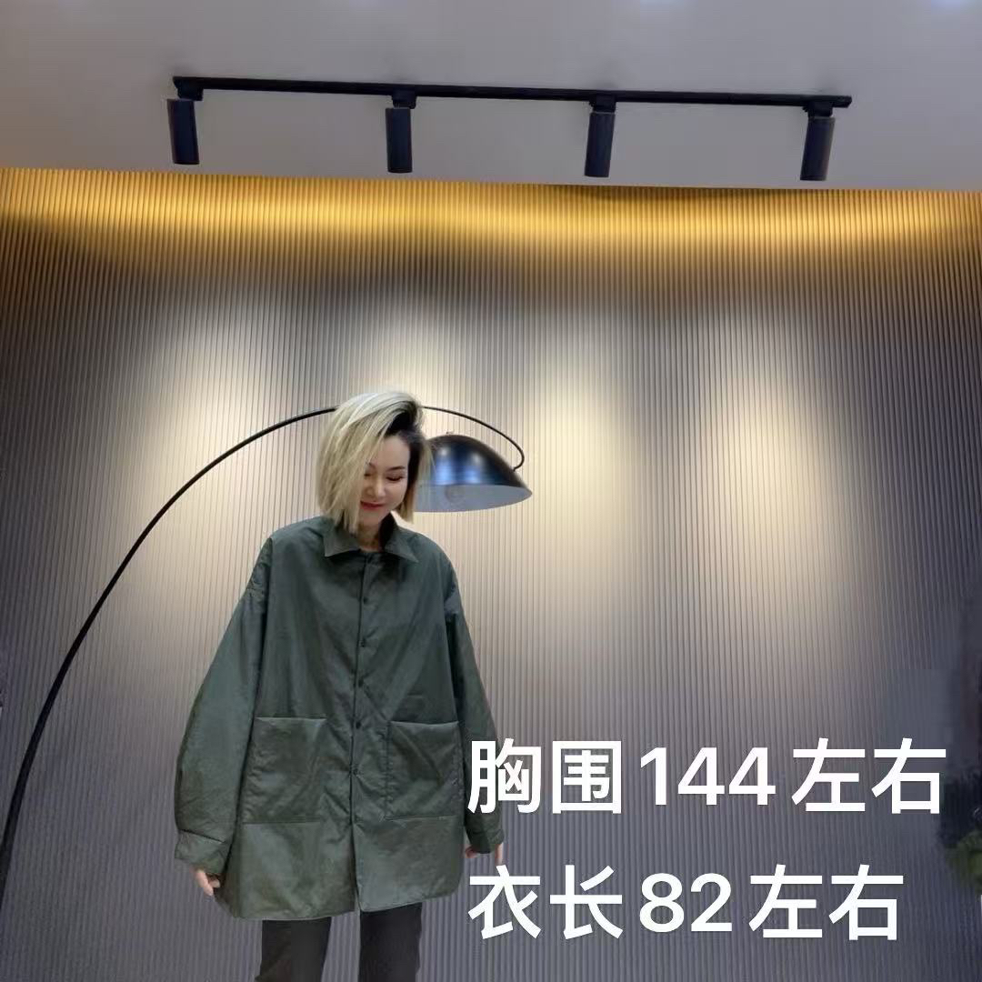 081#衬衣领侧开叉双口袋二棉服开衫棉外套大版休闲上衣
