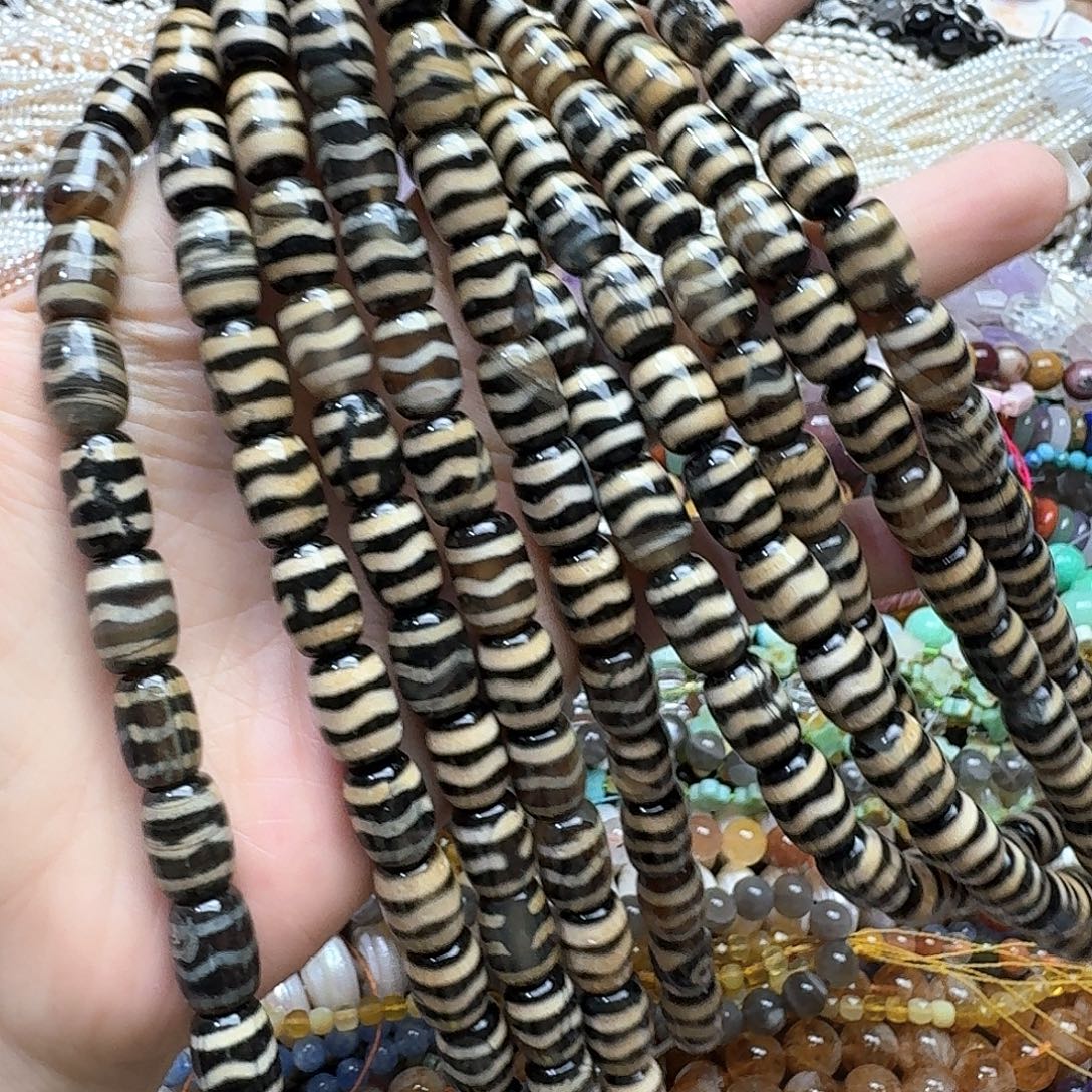 玛瑙/玉髓未镶嵌珠宝半成品一条8x12m玛瑙桶珠