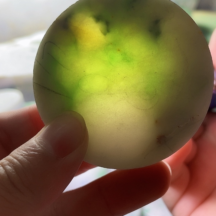 翡翠挂件未镶嵌毛料13