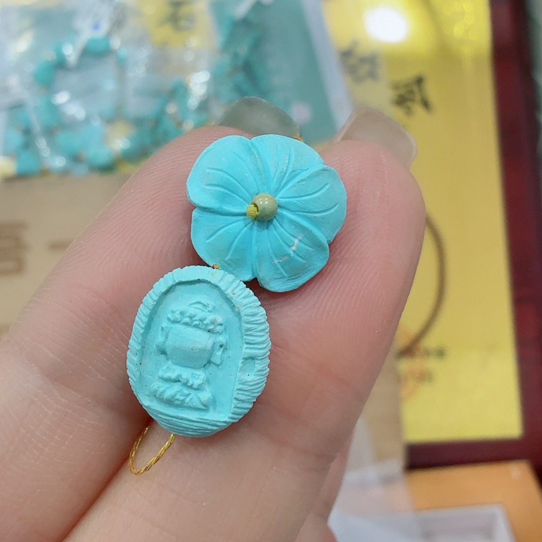 未镶嵌绿松石珠宝奇石