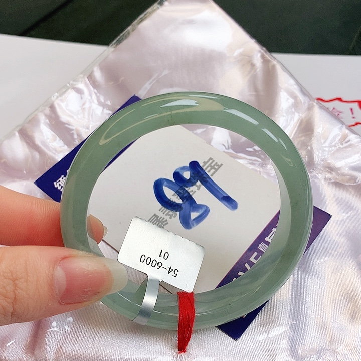 翡翠手镯未镶嵌缅甸天然a货翡翠