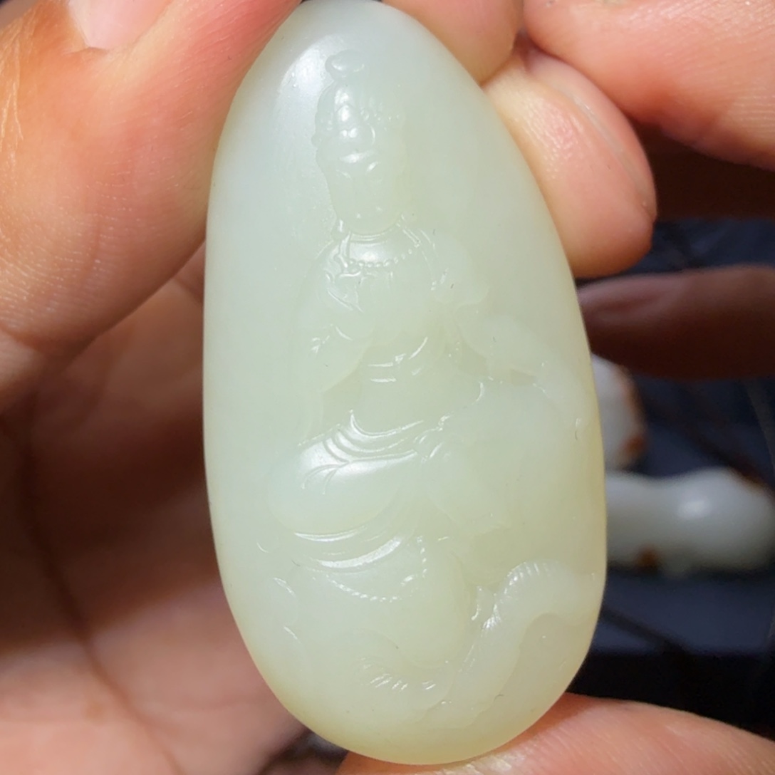 和田玉颈饰未镶嵌