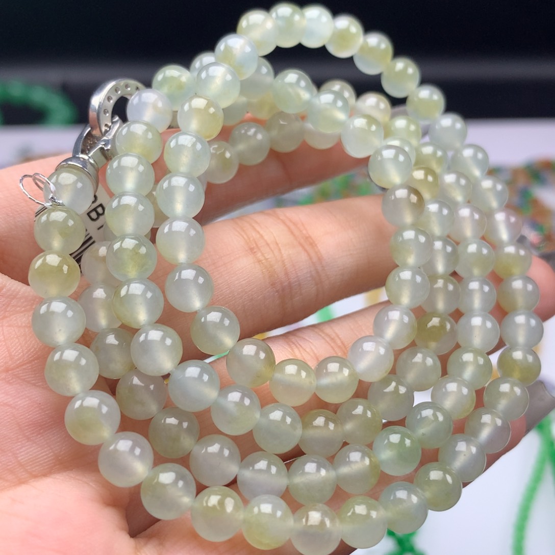 翡翠手链未镶嵌卡