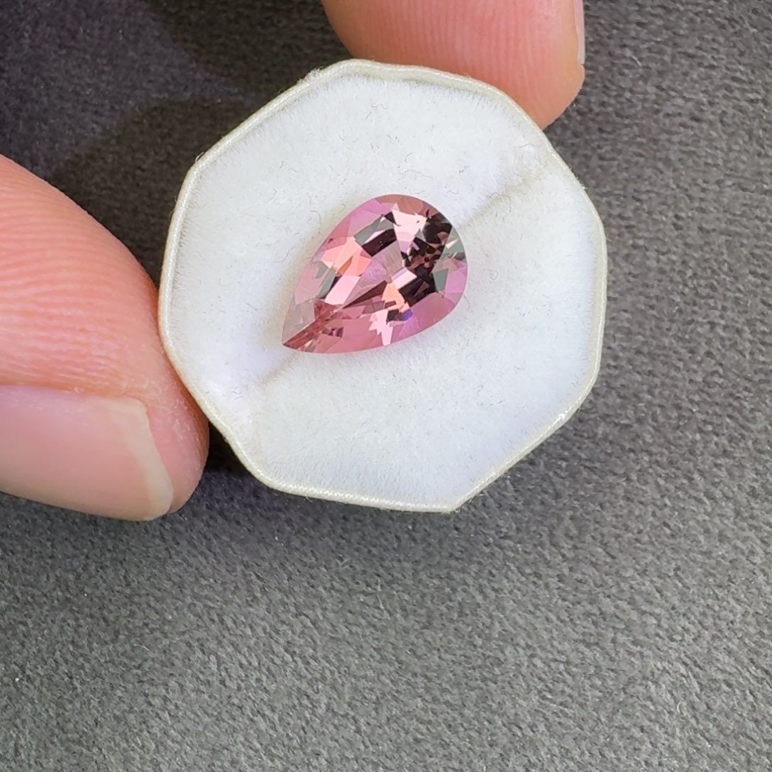 碧玺珠宝奇石未镶嵌2.29cy