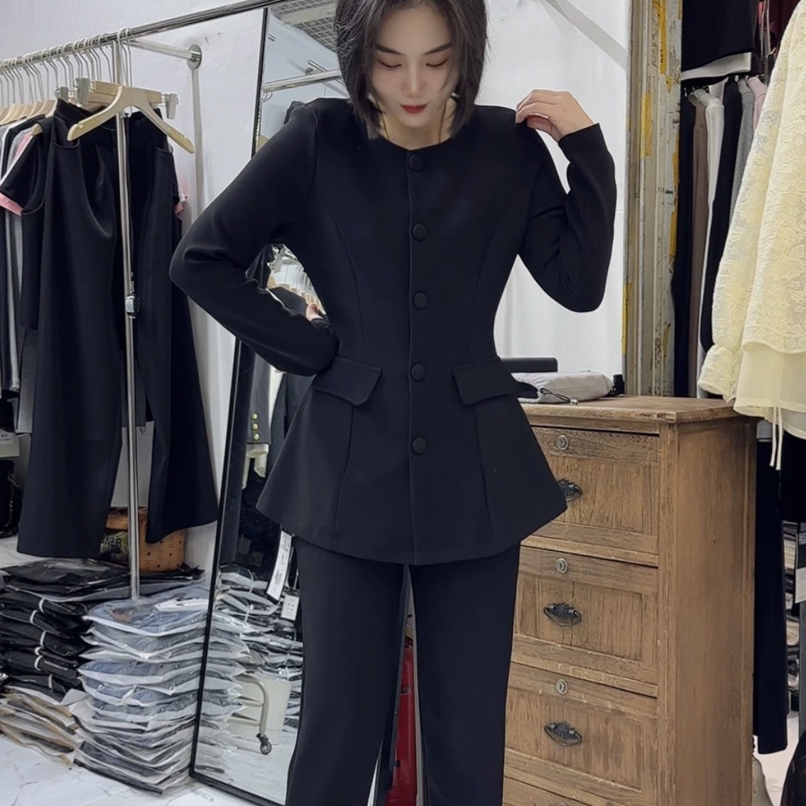 68832气质显瘦套装（小号衣长65-裤长93左右）