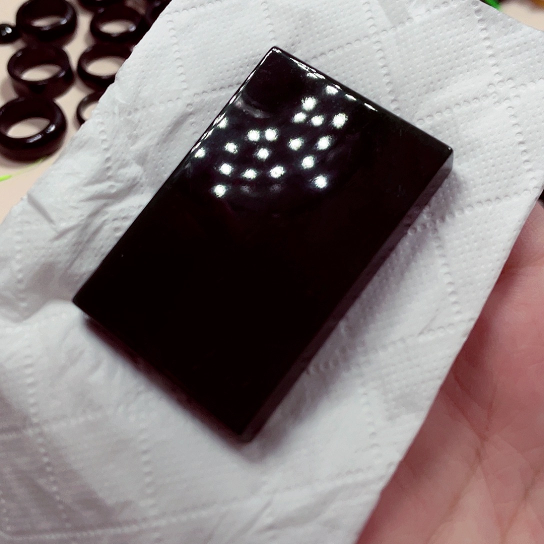 翡翠未镶嵌颈饰先鉴后发一物一证