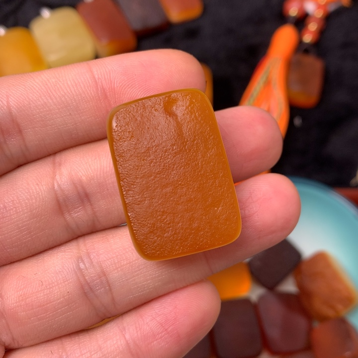 东***升原皮留皮牌子配饰