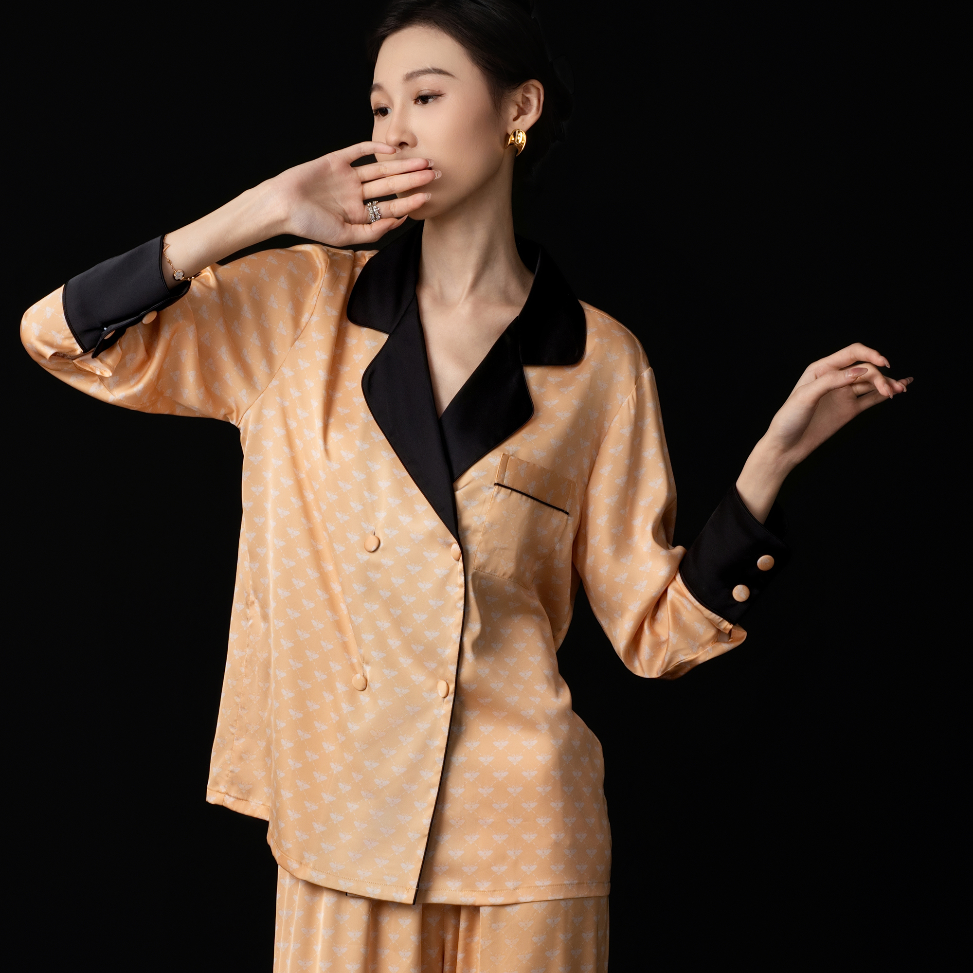 达芬奇密码【日间黄云】2025新款欧若风春夏宽松家居服套装可外穿