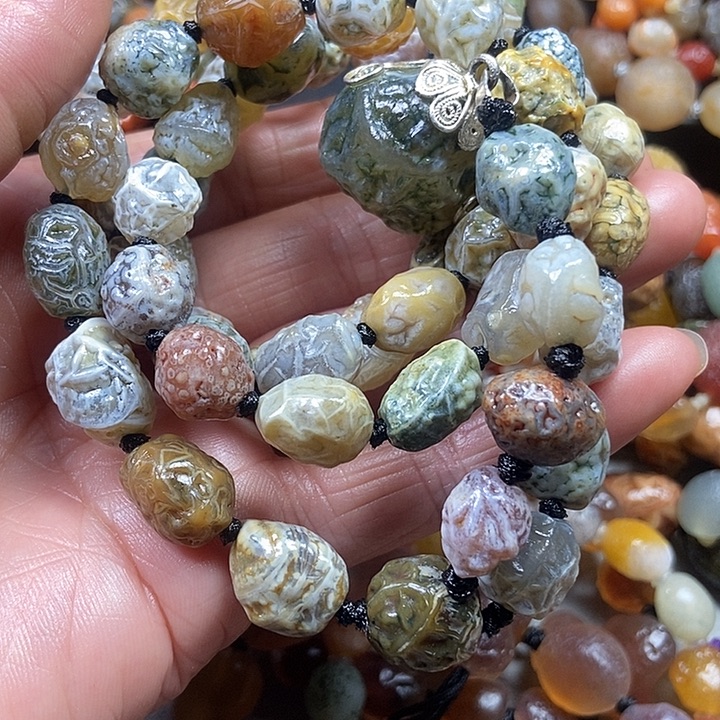 石材阿拉善戈壁漆脉项链