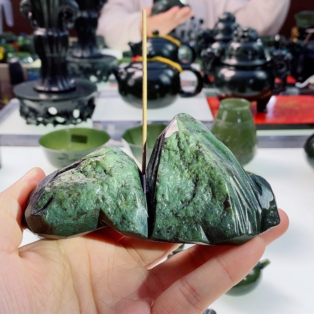 和田玉（青玉）摆件未镶嵌