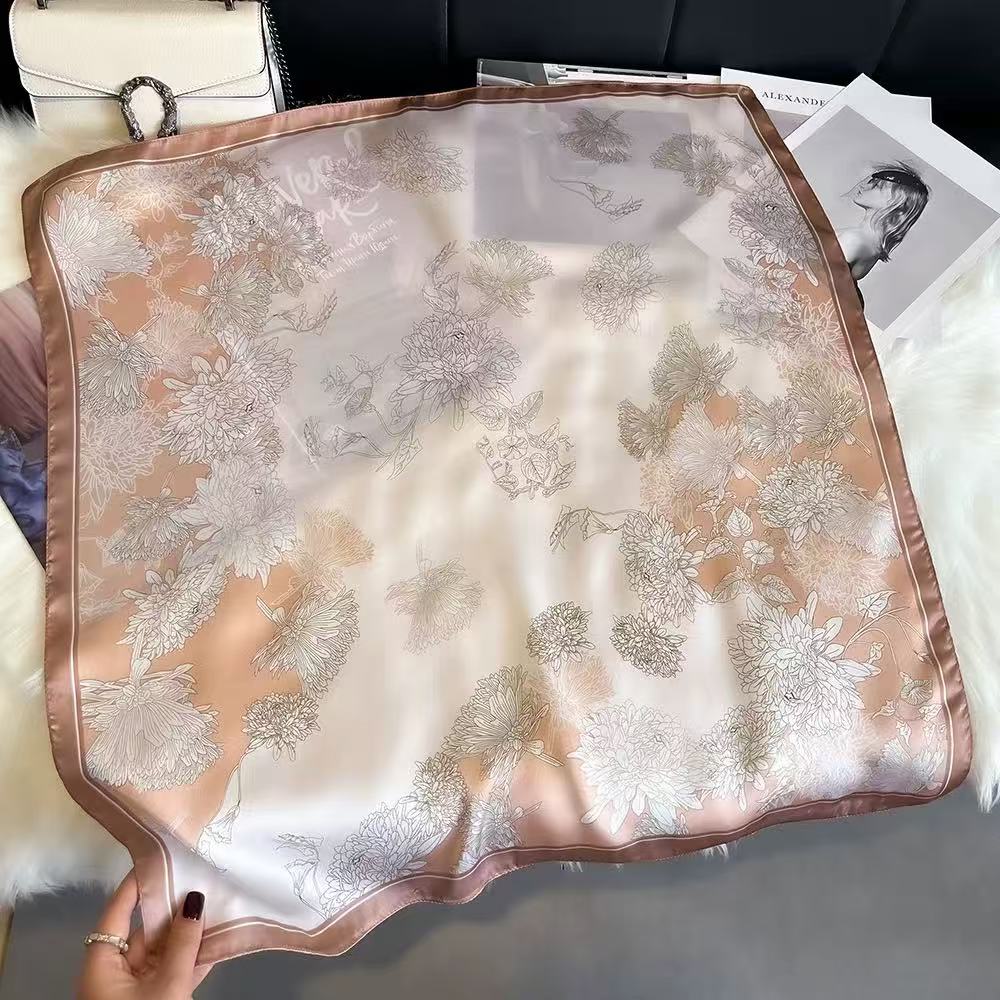 粉色文人雅士 70*70 端庄大气丝巾男女同款