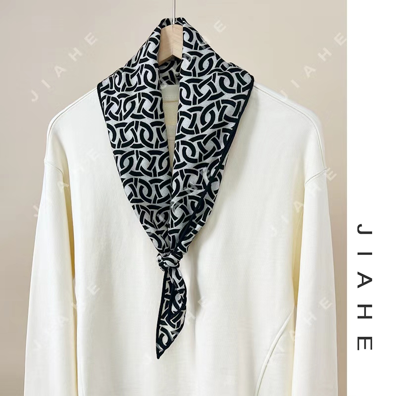 加禾【艺术编织.丝毛】重磅丝毛丝巾围巾百搭菱形巾120*45