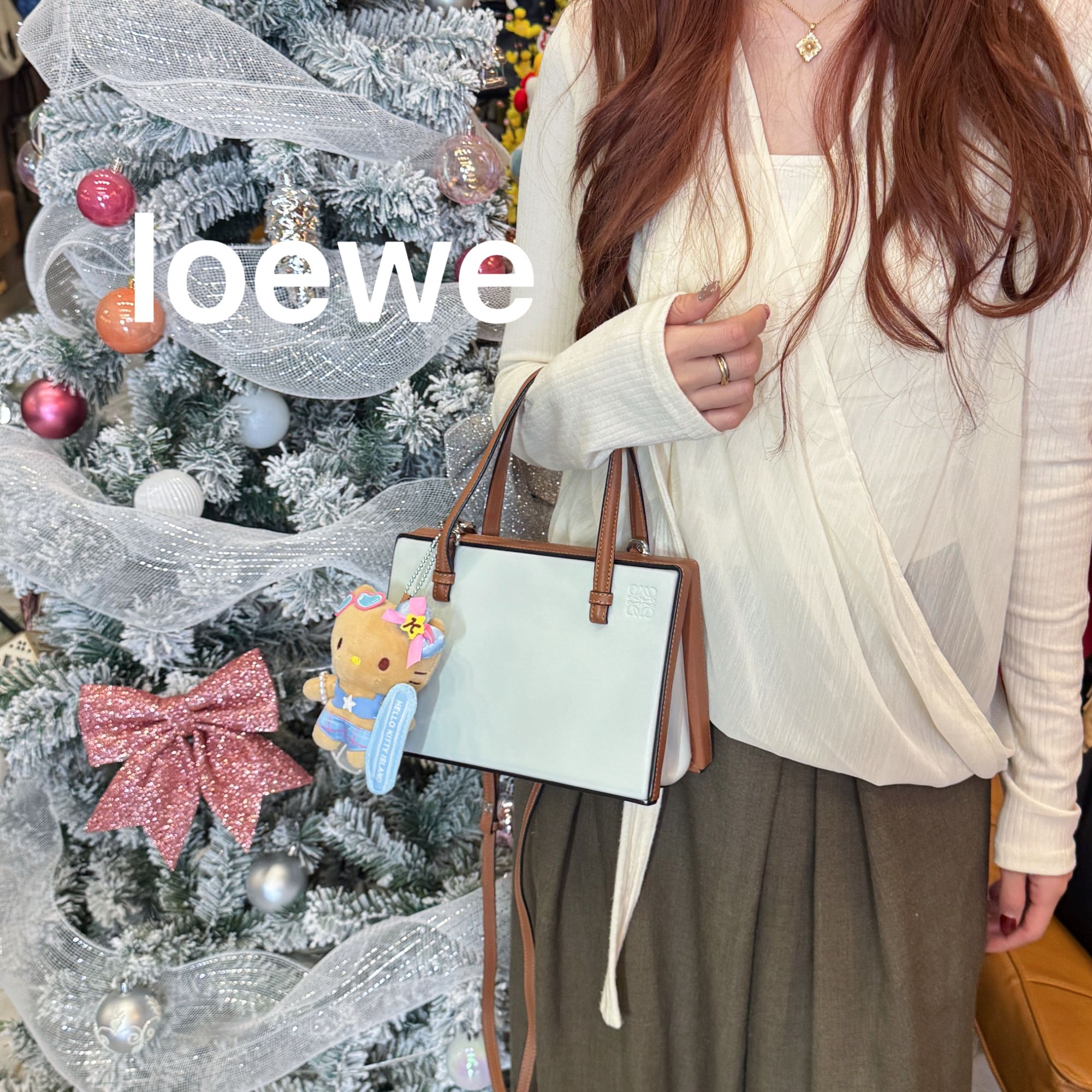 95新 LOEWE/罗意威 A2196百搭单根四季通用休闲手提95新/代卖服