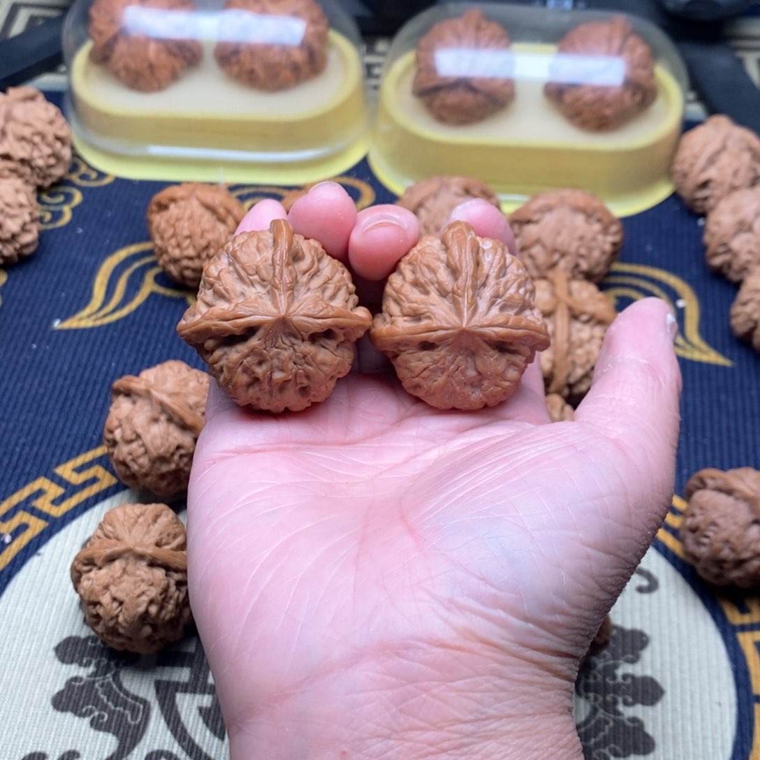 手串/手链橄榄核雪狮，人丁兴旺39