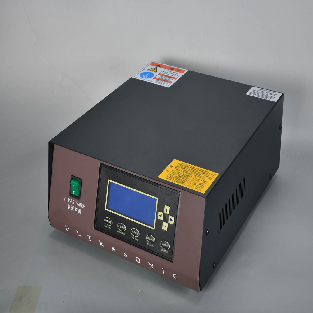 新疆西藏包邮智能型超声波发生器塑料焊接机