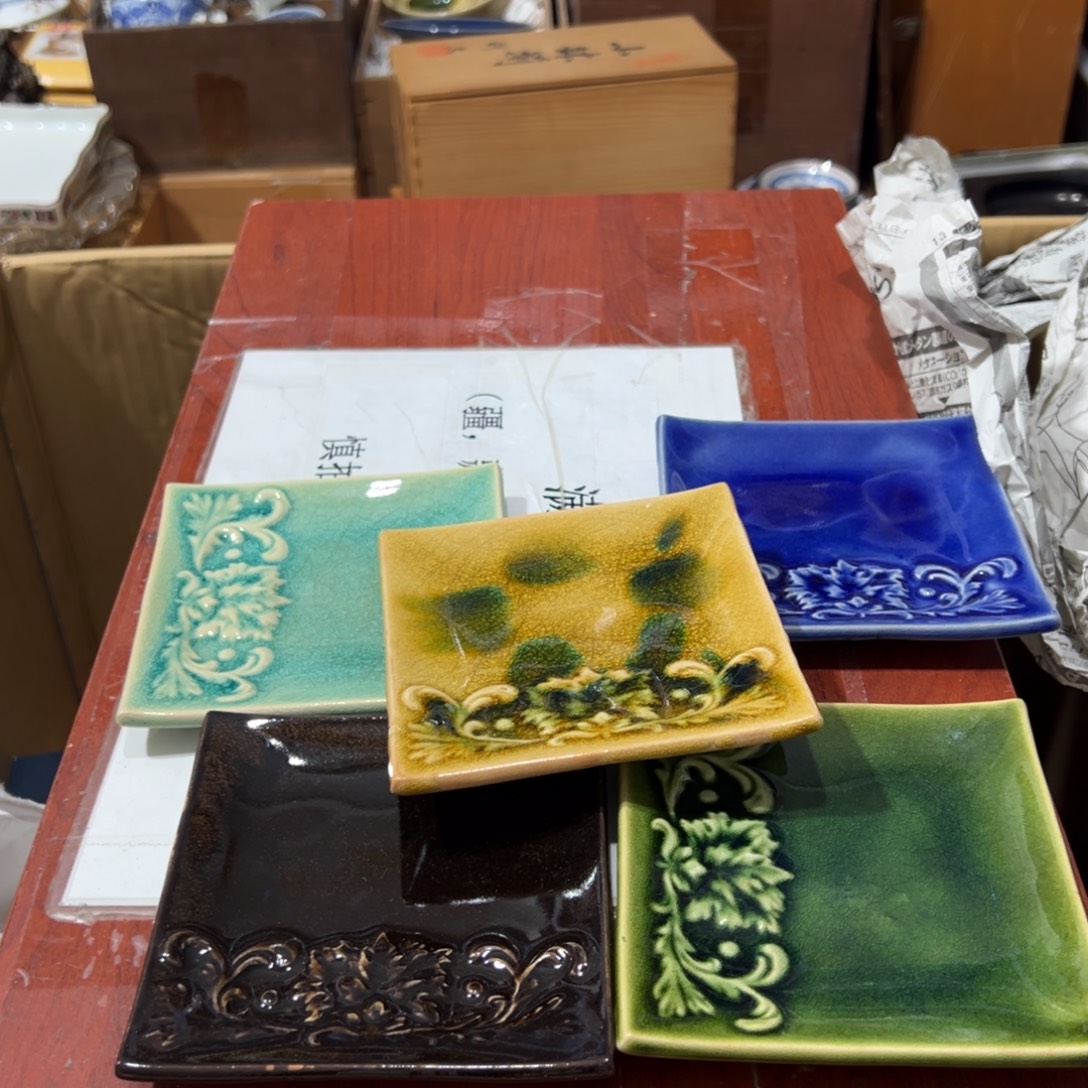 好看的瓷器小杯杯