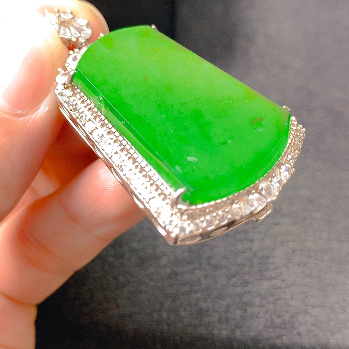 翡翠银S925镶嵌颈饰