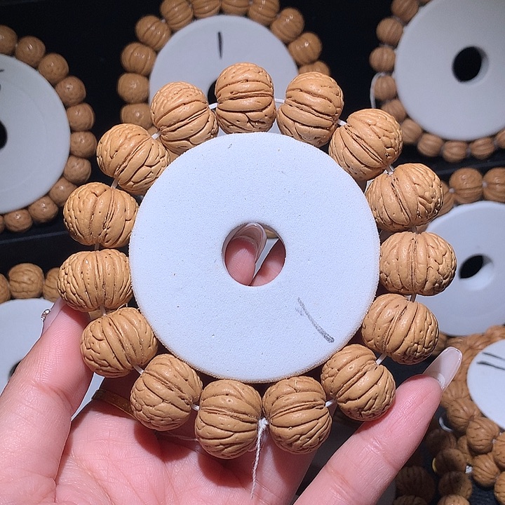 手串桃核老树白月光