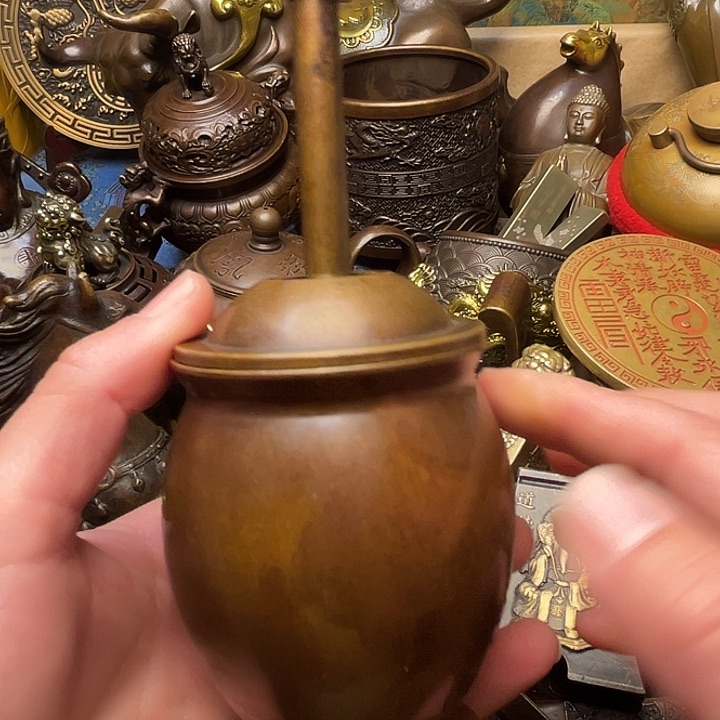 精美铜器批发档口