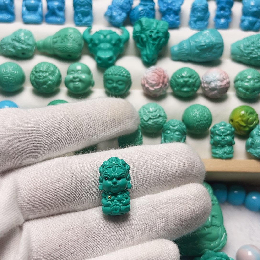 须***弥尺寸卡12.1斜眼黄财神