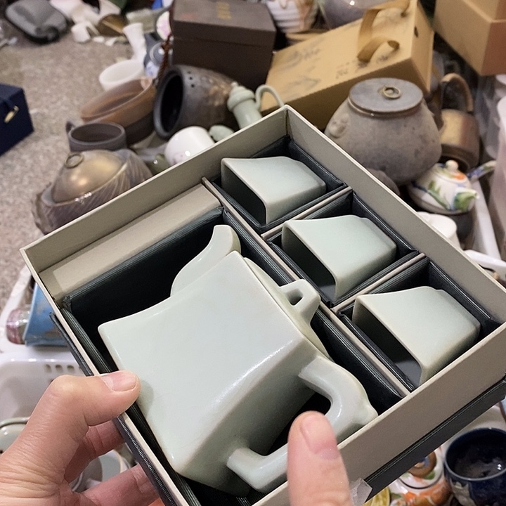 陶瓷艺术品及陶瓷制品