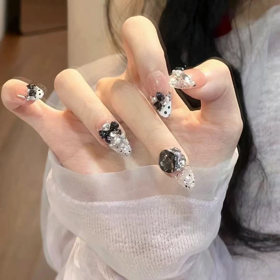 （随机美甲一副）轻奢纯手工百搭秋季手工穿戴甲美甲贴片光疗甲