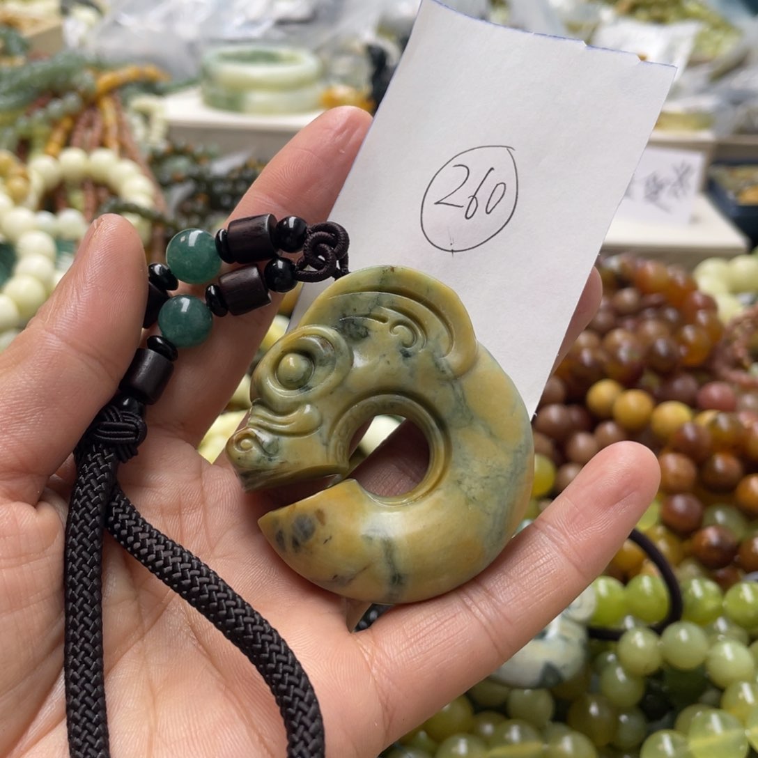 蛇纹石玉手链未镶嵌