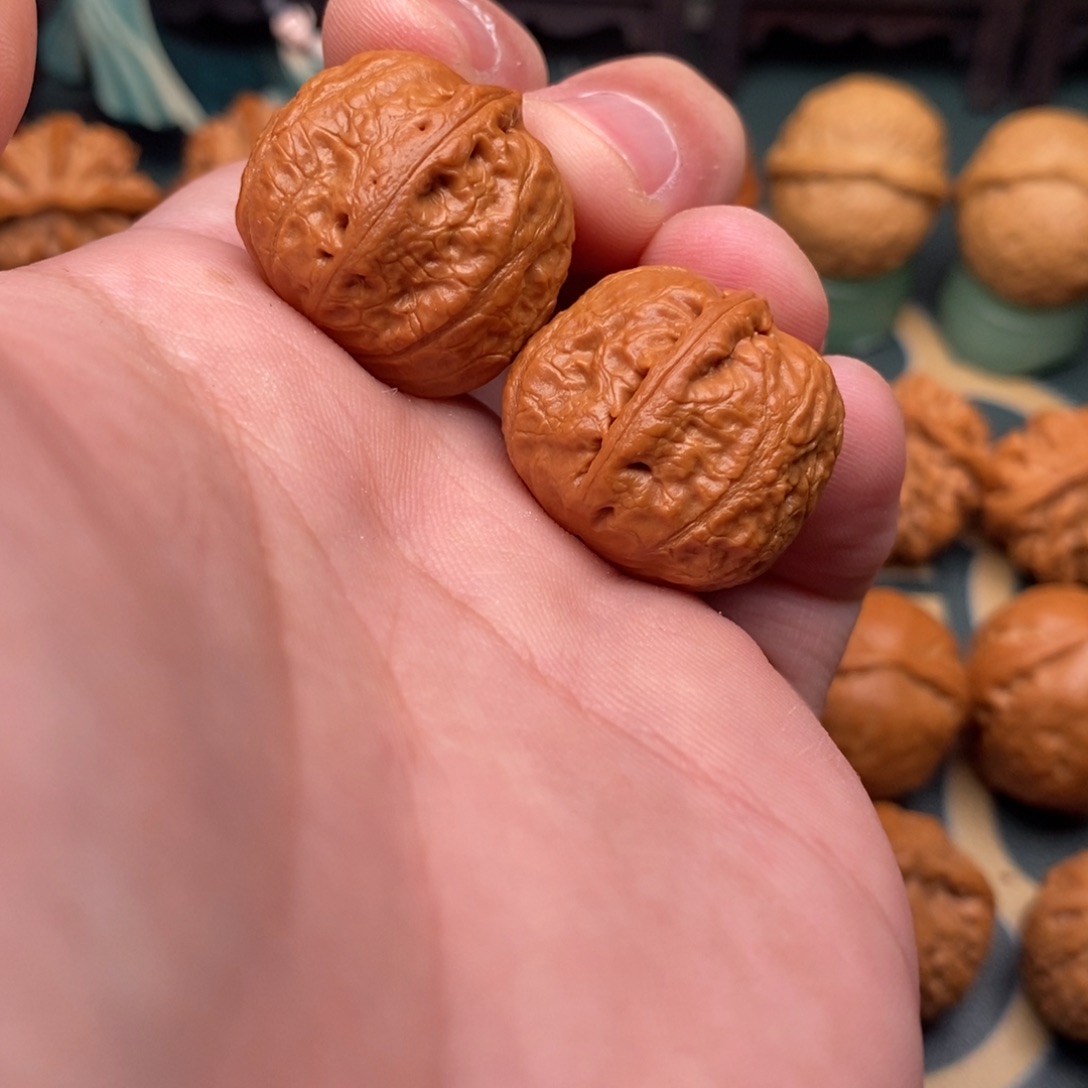 文玩核桃把件方墩