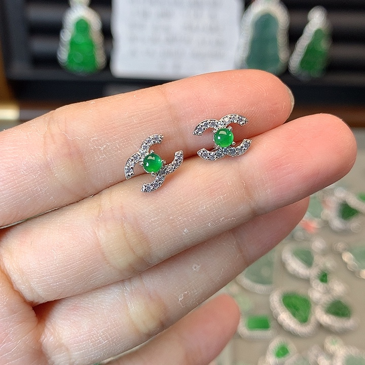 翡翠未镶嵌耳饰耳钉