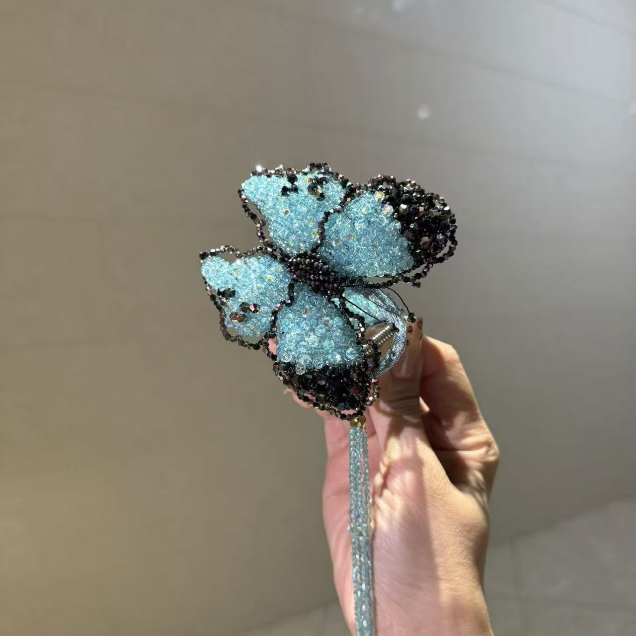 【莫奈海之星】花语蝶恋系列抓夹设计气质高级感日常百搭款