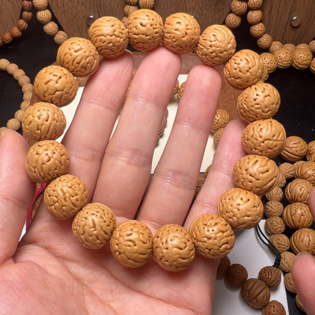 ****坤手串/手链核桃15左右金丹桃核手串全品
