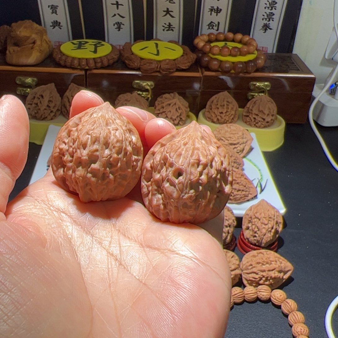 把件文玩核桃朱*清野生狮子头