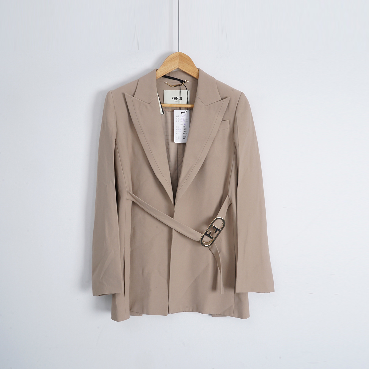 99新 FENDI/芬迪 时尚/SC0889/短款西装外套/36码/芬迪女装