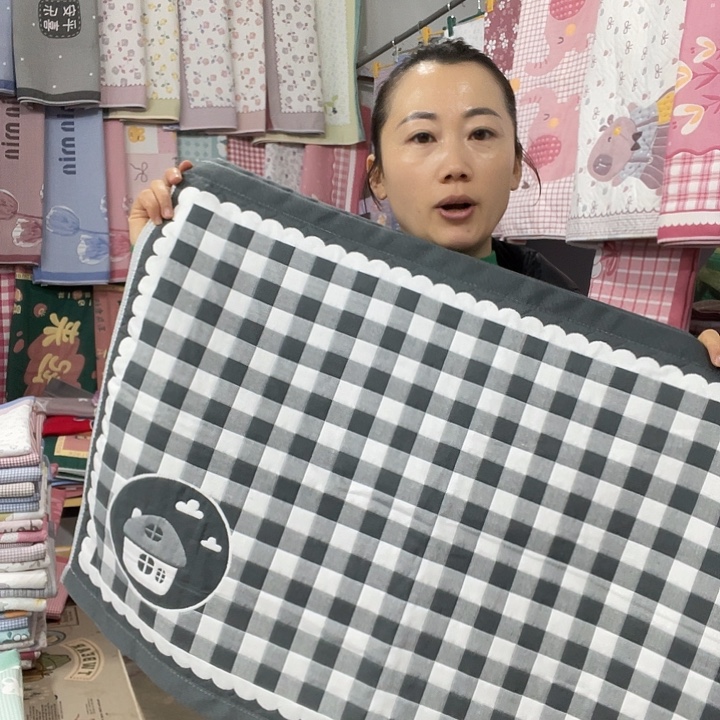 棉特价黑色小房子