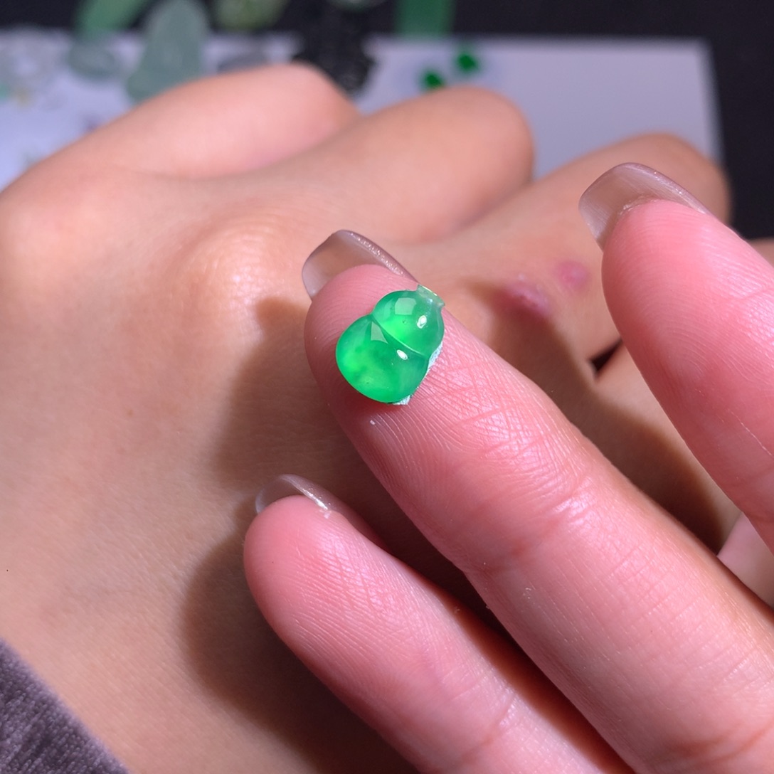 颈饰未镶嵌翡翠9.0-6.7-2.1