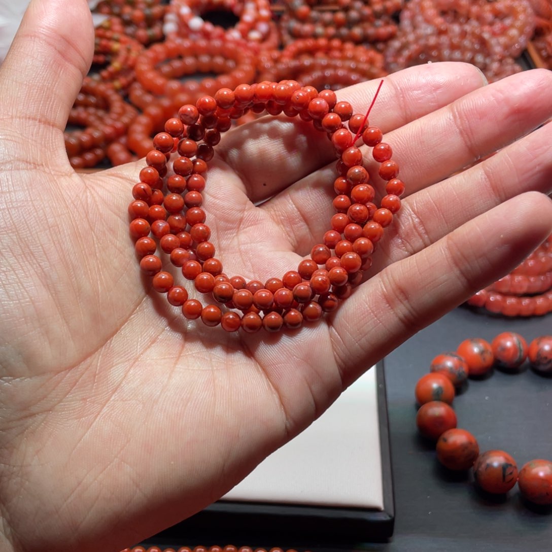 南红玛瑙手链未镶嵌