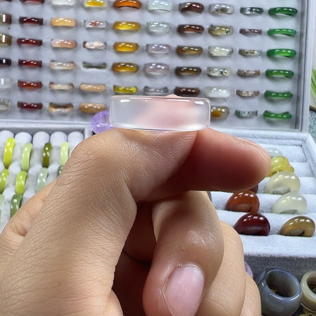 玛瑙/玉髓未镶嵌戒圈A6不退换17.2港15