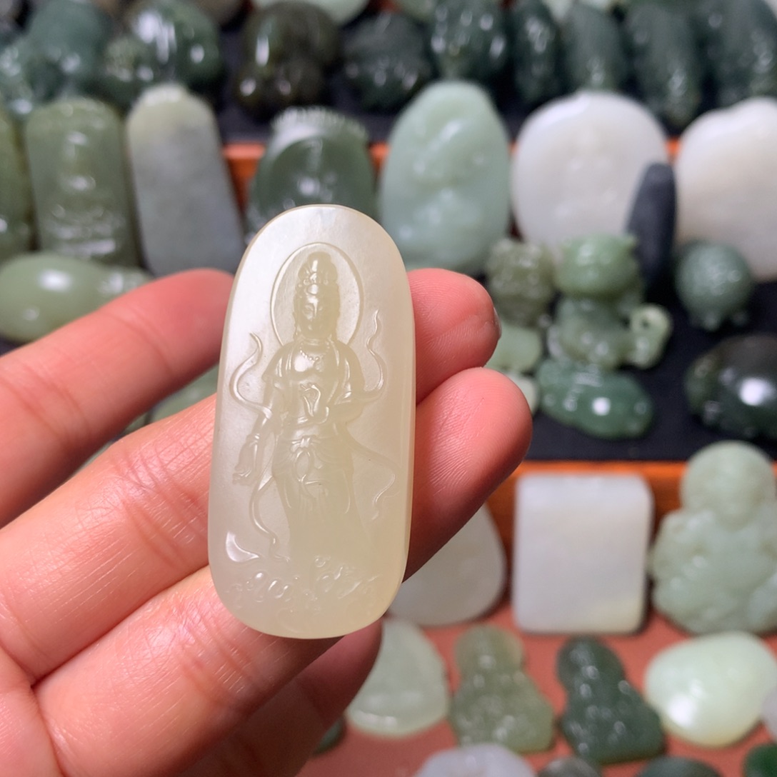 和田玉颈饰未镶嵌挂件48