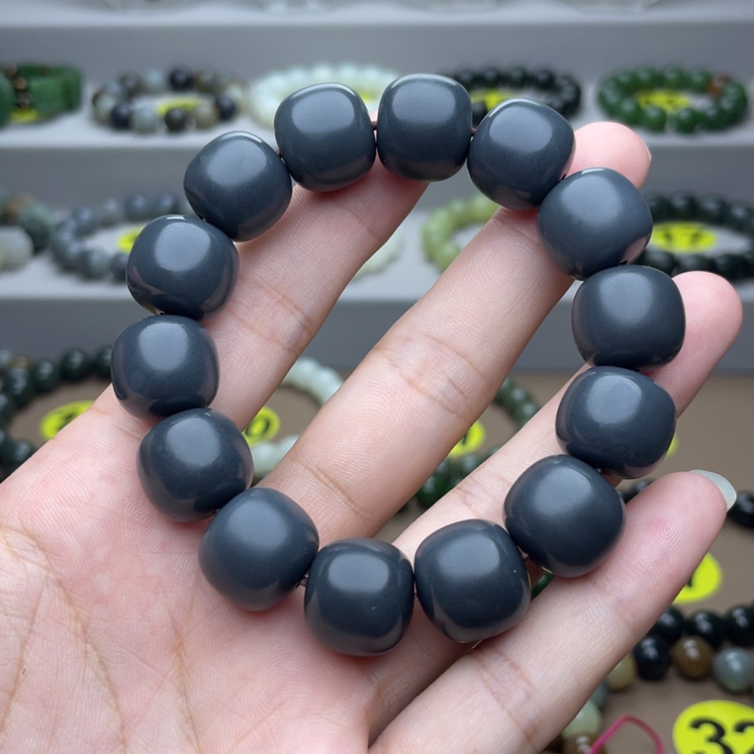 和田玉未镶嵌手串