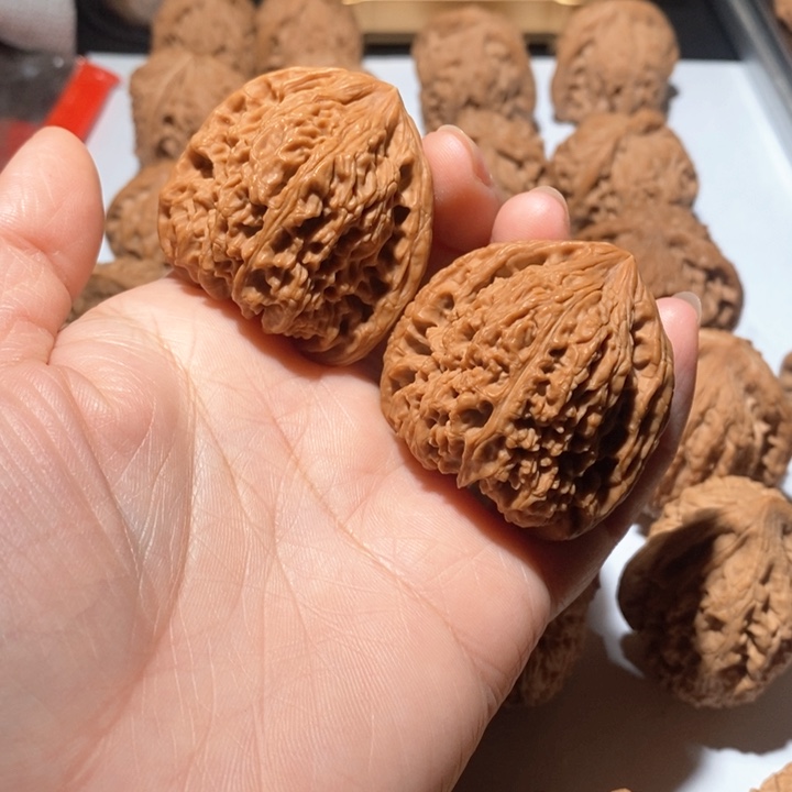 文玩核桃把件O**a南疆石