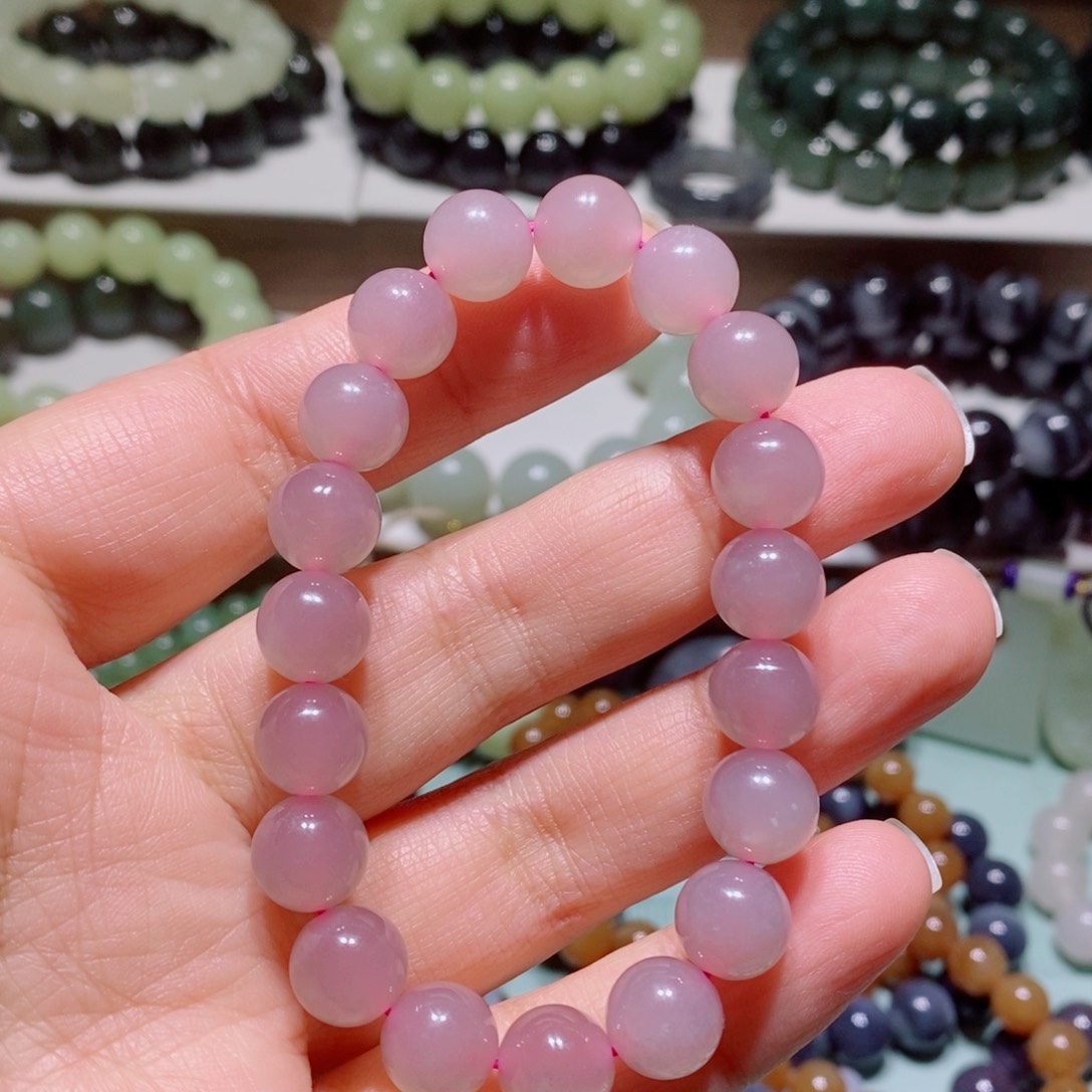 未镶嵌和田玉手链