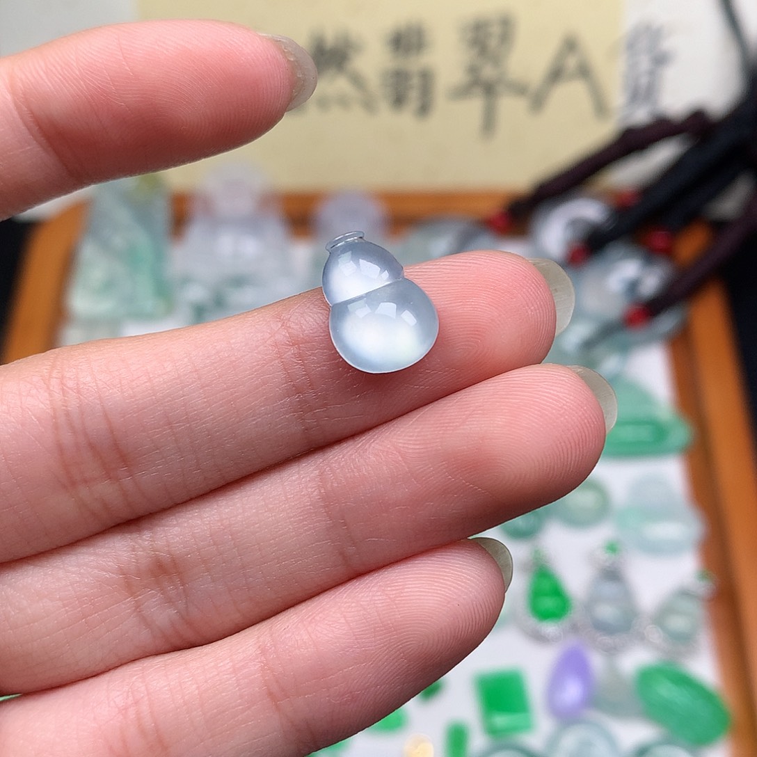 翡翠裸石缅甸天然A货翡翠冰种葫芦