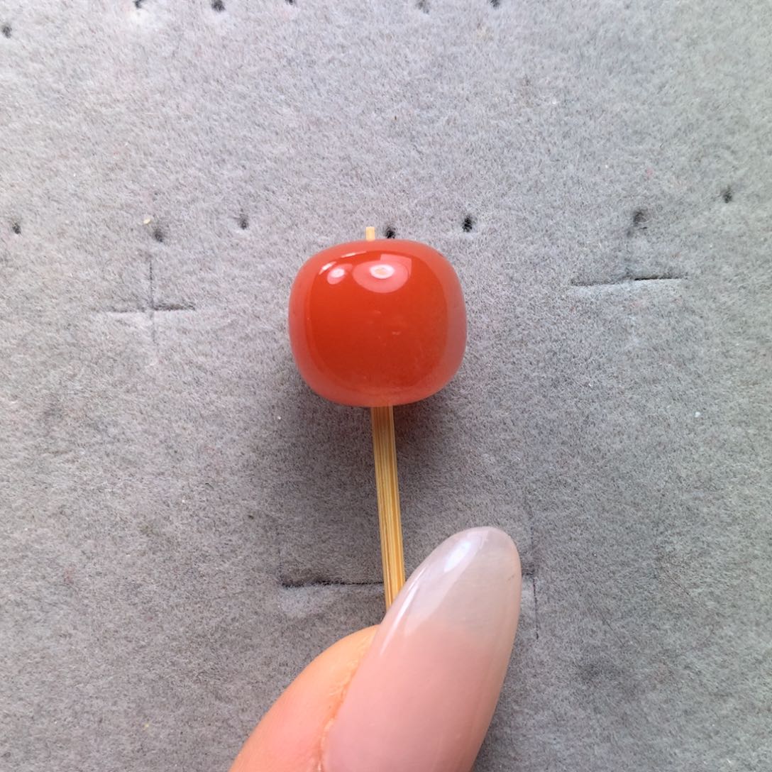 南红玛瑙珠子未镶嵌