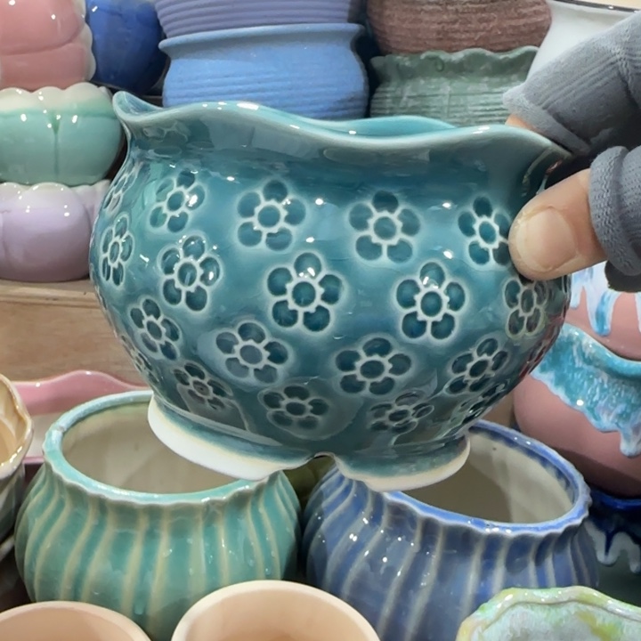 凑9米包邮，有孔，陶瓷花盆