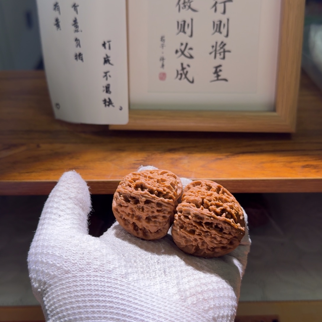 文玩核桃吊坠42三角南疆石