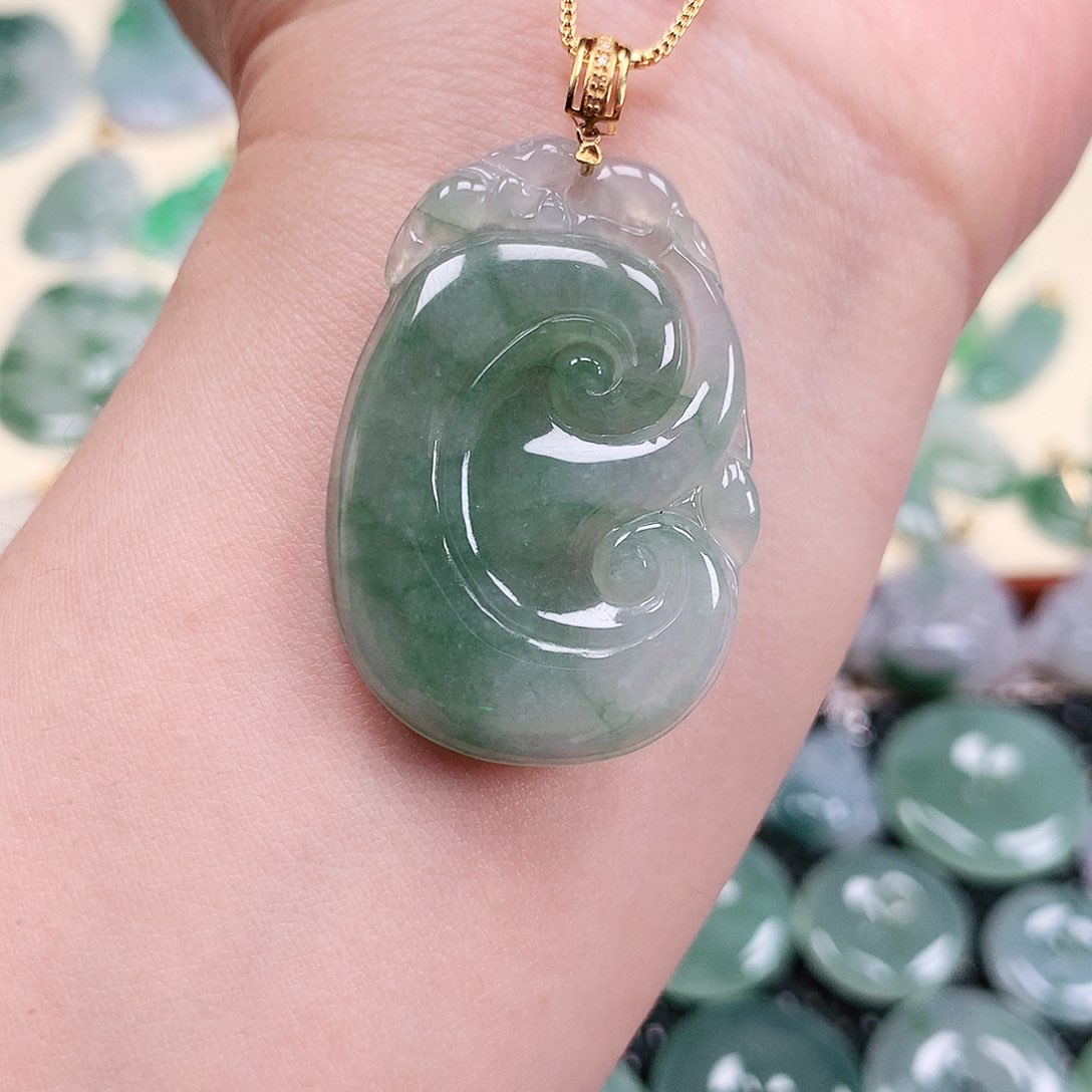 【闪购商品】翡翠吊坠(不含链)18K金镶嵌如意